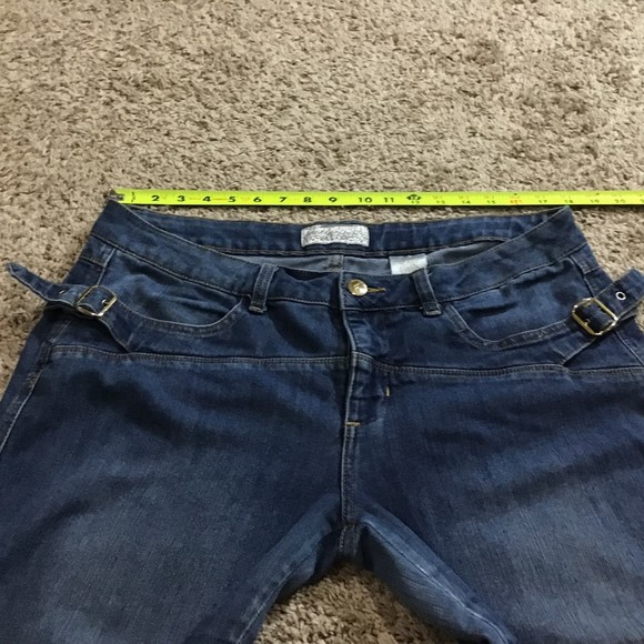 Phat Fashions Silver Label Size 15 Capri Jeans Women's Side Buckles - Picture 4 of 14